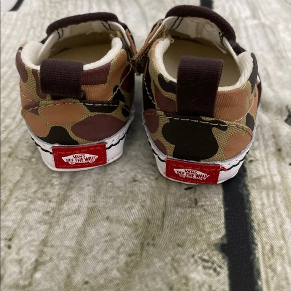 Crib camo vans - Picture 3 of 4